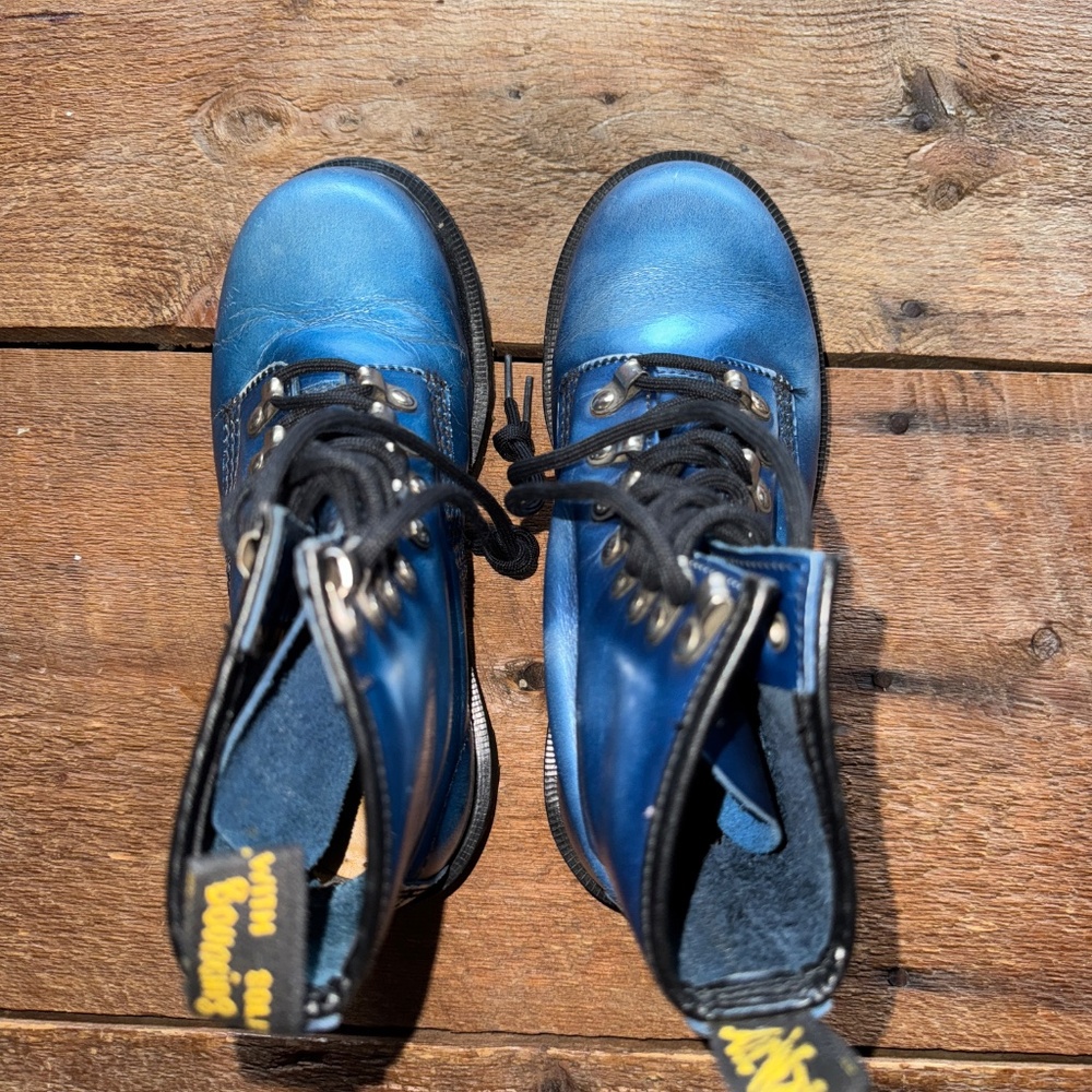 Dr. Martens 8217/34 VTG Made in England Cobalt Blue Boots - Picture 3 of 15